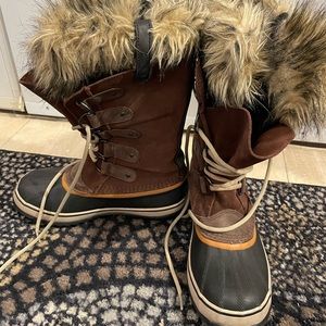 Sorel Joan of Arctic boots